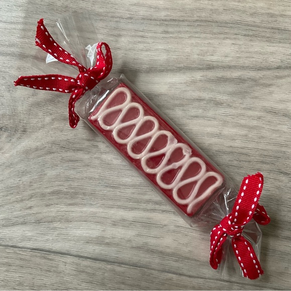 Pier 1 Lot of 6 scented Christmas Soap, gingerbread, peppermint, brownie scented - Picture 6 of 16